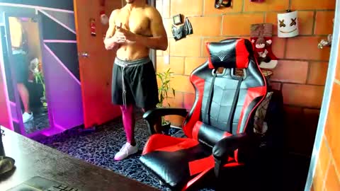 Adam Valencia online show from December 2024 05:34:01 PM