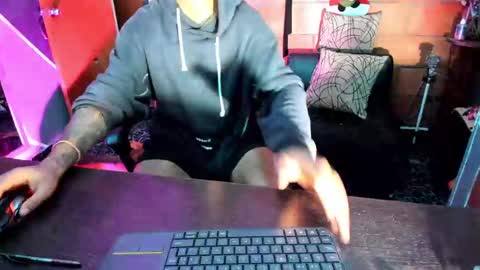 Adam Valencia online show from February 2025 04:03:02 AM