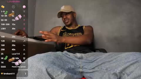 Snapshot of adamart7 chatting on November 2025 12:35:01 AM adamart7 online show from November 2025 12:35:01 AM