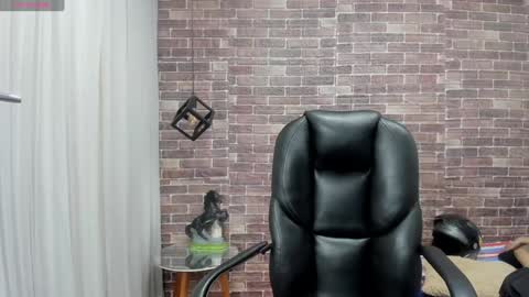 Snapshot of adamcoox chatting on December 2024 05:07:01 AM Adam online show from December 2024 05:07:01 AM