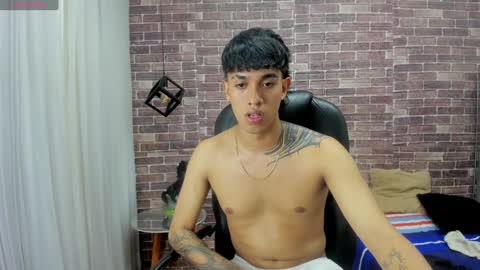 Snapshot of adamcoox chatting on December 2024 08:56:01 AM Adam online show from December 2024 08:56:01 AM