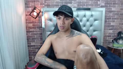 Snapshot of adamcoox chatting on February 2025 06:50:02 AM Adam online show from February 2025 06:50:02 AM