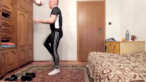 Adam online show from October 2025 10:18:02 PM