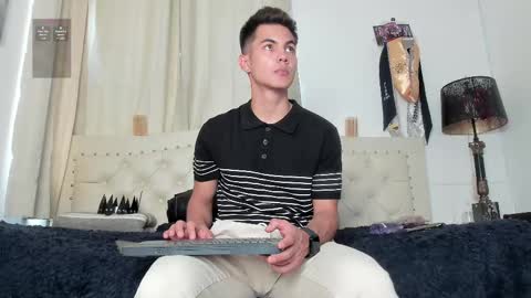 Adams online show from February 2025 07:25:01 PM