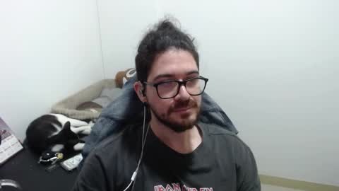 Snapshot of adamussutekh chatting on December 2025 07:03:02 AM Adam online show from December 2025 07:03:02 AM