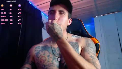 Snapshot of adan_hudson chatting on November 2025 04:49:02 PM Anderson online show from November 2025 04:49:02 PM