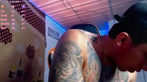 Snapshot of adan_hudson chatting on November 2025 03:36:02 PM Anderson online show from November 2025 03:36:02 PM