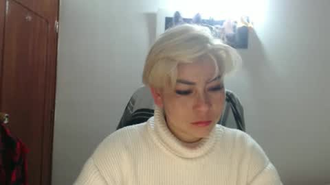 adan_romanoff online show from October 2025 07:42:02 AM