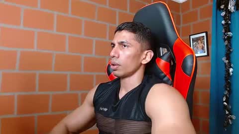 Adan Sin online show from December 2024 01:07:01 AM