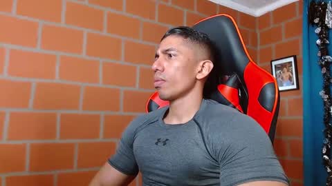 Adan Sin online show from December 2024 05:11:01 PM