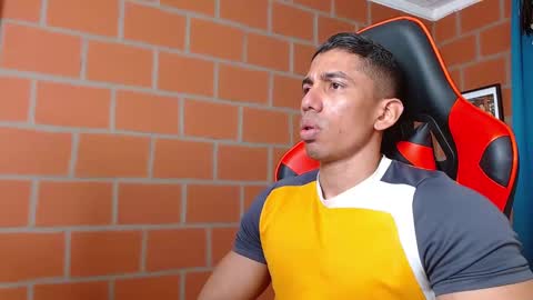 Adan Sin online show from December 2024 06:01:02 PM