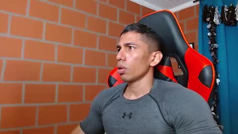 Adan Sin online show from December 2024 03:48:02 PM