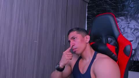 Adan Sin online show from September 2025 03:34:01 PM