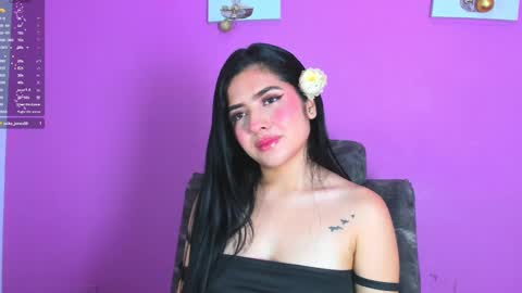 Snapshot of adara_johnson_ chatting on February 2025 11:49:01 AM Adara Johnson online show from February 2025 11:49:01 AM