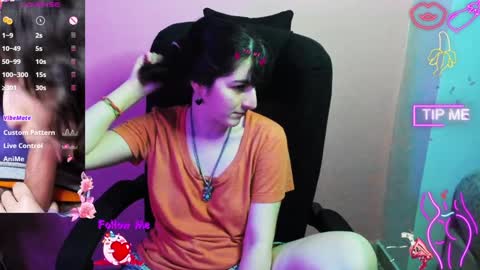 Addict Couple online show from January 2025 05:40:02 AM