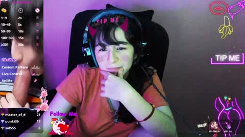 Addict Couple online show from January 2025 08:42:01 AM