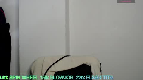 Addict Couple online show from September 2025 06:29:02 PM
