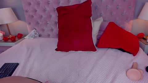 Snapshot of adelainebest chatting on February 2025 04:45:02 PM Adelaine online show from February 2025 04:45:02 PM