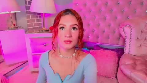 Snapshot of adelainebest chatting on October 2025 05:48:02 AM Adelaine online show from October 2025 05:48:02 AM