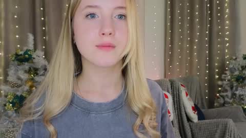 Snapshot of adele_armas chatting on December 2024 03:32:01 AM Adele online show from December 2024 03:32:01 AM