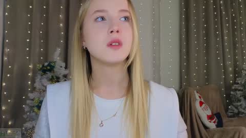Snapshot of adele_armas chatting on December 2024 06:25:01 PM Adele online show from December 2024 06:25:01 PM