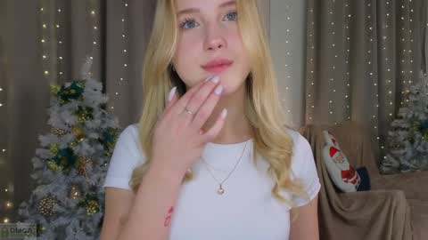 Snapshot of adele_armas chatting on December 2024 12:19:01 AM Adele online show from December 2024 12:19:01 AM