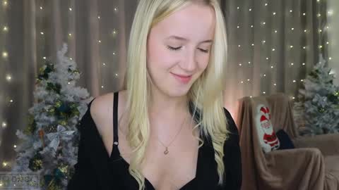 Snapshot of adele_armas chatting on January 2025 09:02:01 PM Adele online show from January 2025 09:02:01 PM