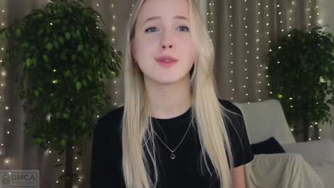 Snapshot of adele_armas chatting on February 2025 12:30:01 AM Adele online show from February 2025 12:30:01 AM