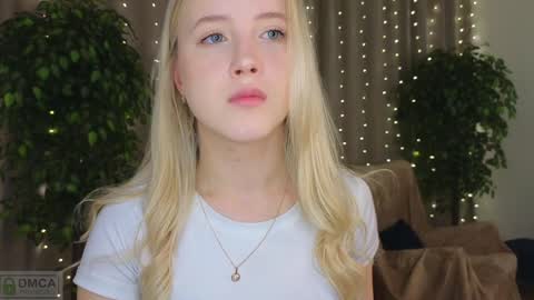 Snapshot of adele_armas chatting on February 2025 09:45:02 PM Adele online show from February 2025 09:45:02 PM