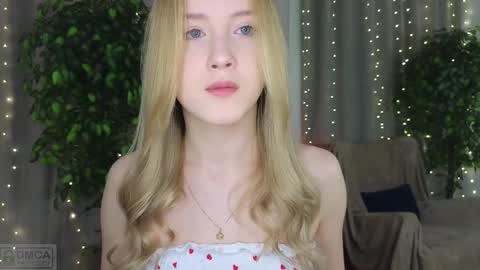 Snapshot of adele_armas chatting on February 2025 06:24:02 PM Adele online show from February 2025 06:24:02 PM