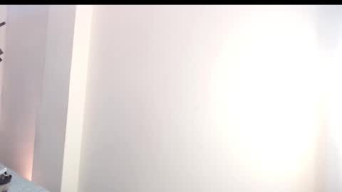 adele cruzz online show from September 2025 02:05:01 AM