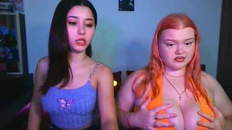 Snapshot of adele_kiara chatting on October 2025 01:28:02 AM adele_kiara online show from October 2025 01:28:02 AM