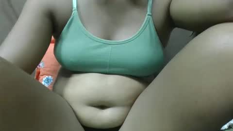adelealy online show from February 2025 05:16:01 AM
