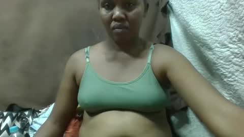 adelealy online show from March 2025 10:03:02 AM