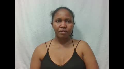 adelealy online show from October 2025 04:31:02 AM