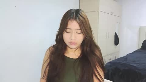 Snapshot of adelein_foxxx chatting on October 2025 01:20:02 AM adellein foxx online show from October 2025 01:20:02 AM