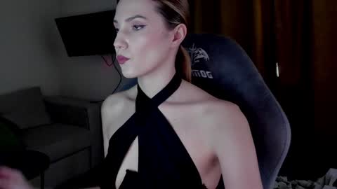 Snapshot of adeleshinem chatting on December 2024 04:24:01 AM Adele Shine online show from December 2024 04:24:01 AM