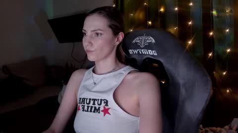 Snapshot of adeleshinem chatting on January 2025 09:39:01 AM Adele Shine online show from January 2025 09:39:01 AM