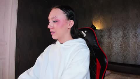 miss Ada online show from October 2025 02:03:02 PM