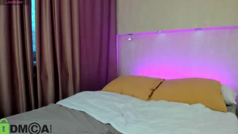 Snapshot of adelina_bliss chatting on October 2025 01:14:02 AM Adelina bliss online show from October 2025 01:14:02 AM