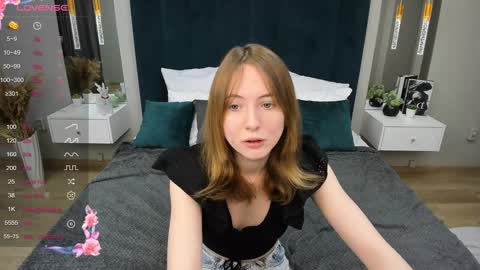 Adelina online show from December 2024 02:38:02 PM