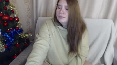 Snapshot of adelinalawson chatting on December 2024 03:44:02 PM adelinalawson online show from December 2024 03:44:02 PM