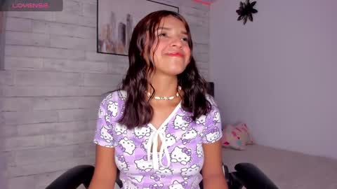 Adeline online show from February 2025 07:59:02 PM