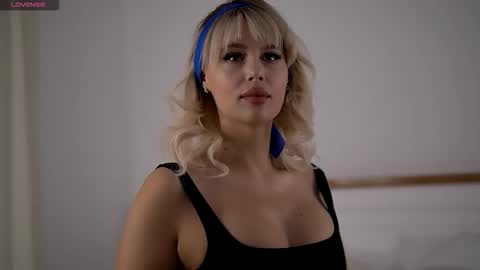 Ade online show from September 2025 01:40:02 AM