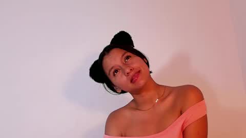 Snapshot of adelle_rose1 chatting on January 2025 04:47:01 AM Adelle online show from January 2025 04:47:01 AM