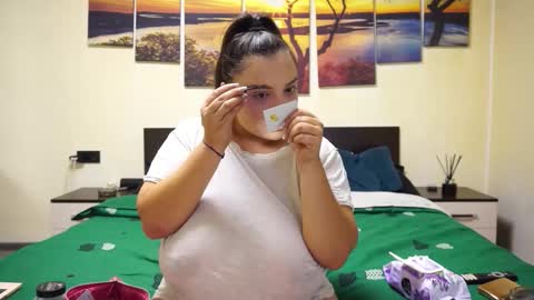 Adellineee online show from September 2025 08:56:01 PM