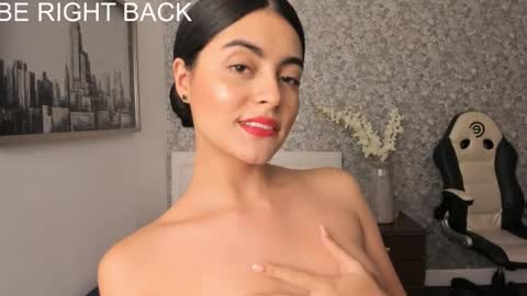Snapshot of adhara_black01 chatting on January 2025 05:20:01 PM Adhara online show from January 2025 05:20:01 PM