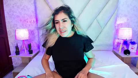 Snapshot of adharasmithh chatting on February 2025 08:30:01 PM AdharaSmithh online show from February 2025 08:30:01 PM