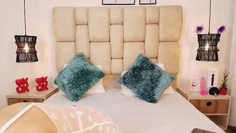 Snapshot of adharasmithh chatting on March 2025 11:09:02 PM AdharaSmithh online show from March 2025 11:09:02 PM