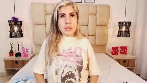 Snapshot of adharasmithh chatting on March 2025 08:38:02 PM AdharaSmithh online show from March 2025 08:38:02 PM